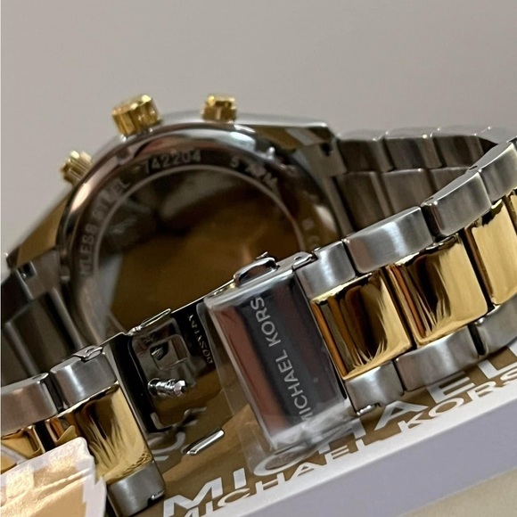Michael Kors Men’s Chronograph Two-Tone Stainless Steel Watch
Case Size: 45mm - Picture 6 of 10